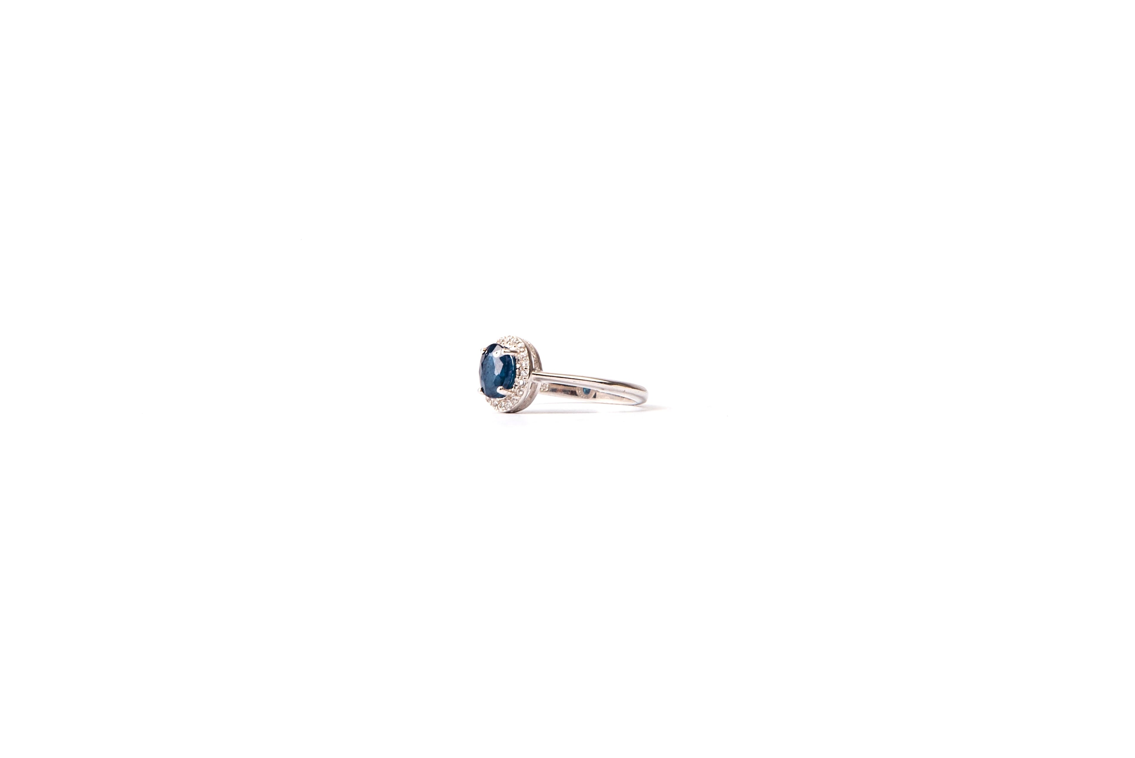 Anillo Lady Di zafiro