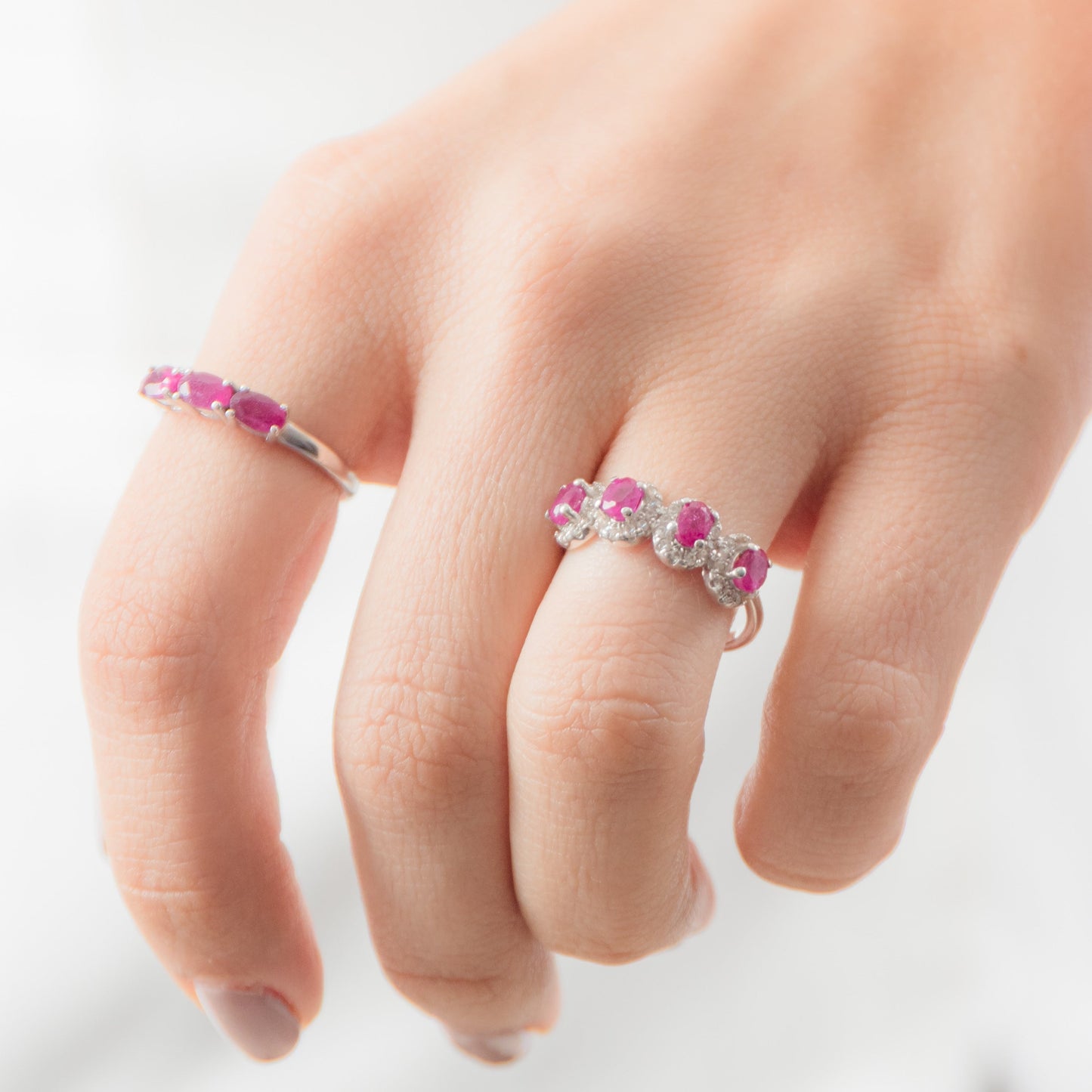 Anillo Shiny Oval Rubí